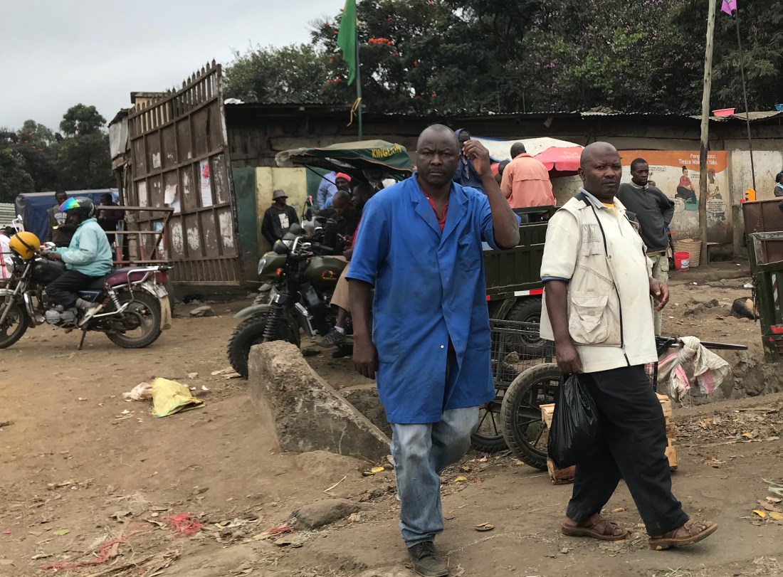 8B483317-5DAA-4764-89C4-230241E7A34F