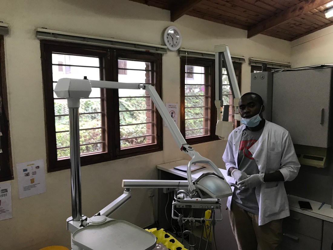 F10BD790-B550-4C9B-B854-BD885B9E7170